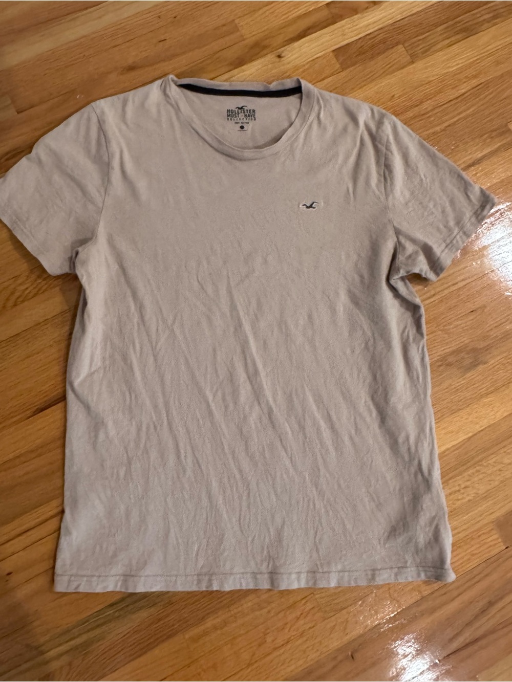 Hollister Men's Crew Neck T-Shirt - L Beige